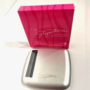 Mary Kay Signature Custom Compact Case With Mirror Holds Eye Color Lipstick+